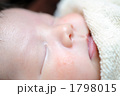赤ちゃんの寝顔