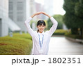 新入社員（正解）（モデル：都倉幸恵）