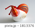 1813376