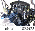 UH-1　コックピット