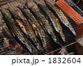 囲炉裏の炭火で焼いたサンマ