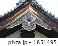 寺の大屋根