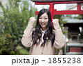 1855238