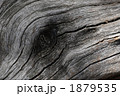 1879535