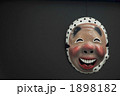 1898182