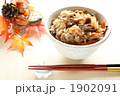 シメジと鶏肉の炊き込みご飯