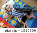 ジンベイザメ人形とねんね♪