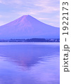 河口湖と逆さ富士-7523