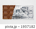 1937182