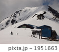 積雪の北岳・肩の小屋