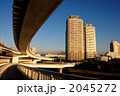東京・首都高とマンション