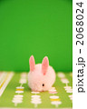 ぬいぐるみのうさぎ２（縦）