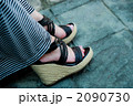 2090730