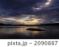 2090887