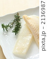 白身魚のトロカレイとローズマリー