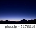 山のシルエット