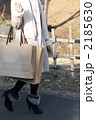 女性 1人 (買い物 冬)