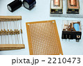 電子部品8