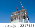 建設中のオフィスビル