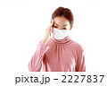 頭痛の女性