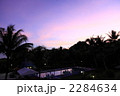 夕暮れのリゾート