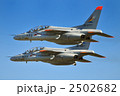 T-4練習機の編隊飛行