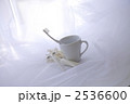 2536600