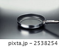 2538254