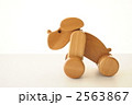 木製玩具（犬）