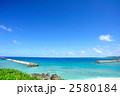 野原と海と青空（与論島）