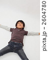 大の字男の子