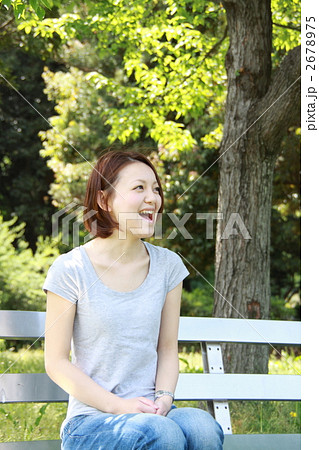 笑顔の女性 笑顔の女性