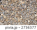 2736377