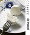 2886799