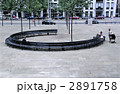 2891758