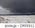 嵐の前の雪原