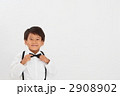 蝶ネクタイ男の子