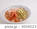 素材ナンバー 3034523 : 「冷麺」
