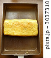 厚焼きたまご　調理シーン
