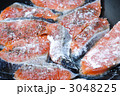 鮭のムニエル調理中