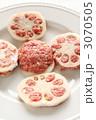 蓮根の肉詰めの下ごしらえ