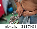 3157084