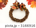 紅葉とリース