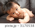 うつ伏せ