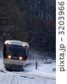 3203966
