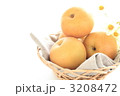 コスモスと幸水梨