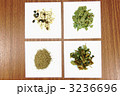 健康茶素材４種・茶色ボード上横位置