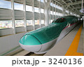 3240136
