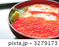 イクラ丼