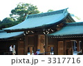 森に包まれる明治神宮